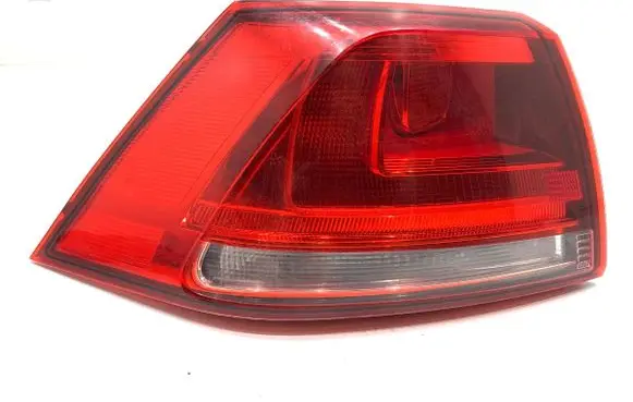 Volkswagen Golf VII Rear/tail lights 5G0945095M