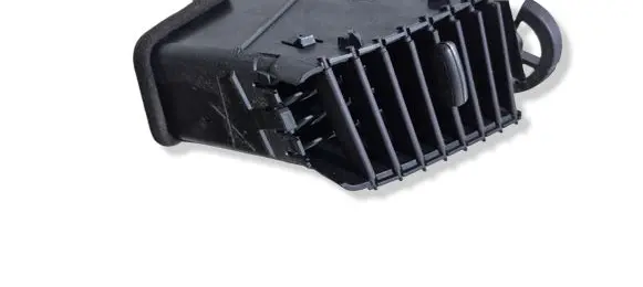 Mitsubishi Grandis Dash center air vent grill GN71104450