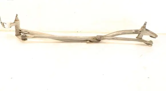 Audi A4 S4 B6 8E 8H Front wiper linkage 
