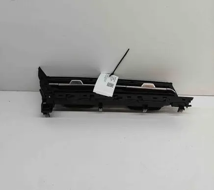 Audi Q4 Sportback e-tron Dashboard air vent grill cover trim 89C820951A