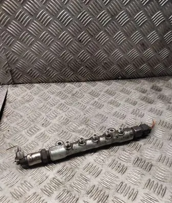 Toyota Avensis T250 Fuel main line pipe