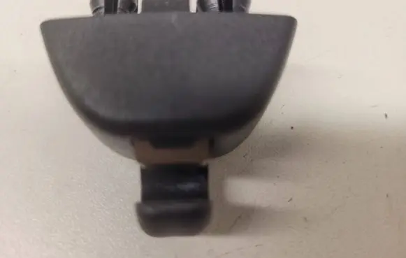 Audi A6 S6 C6 4F Sun visor clip/hook/bracket 4F0857561