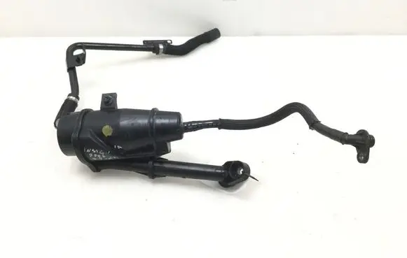 Opel Insignia A Breather/breather pipe/hose 565581915