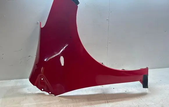 Toyota Yaris Fender