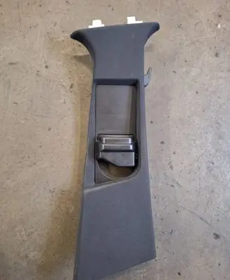 Mercedes-Benz E W212 (B) pillar trim (top) A2126900030 SP5960