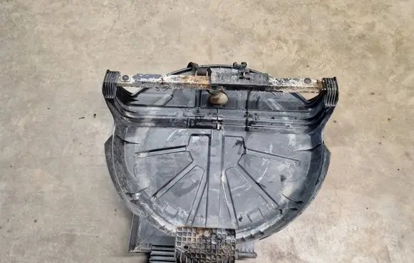 BMW X3 E83 Spare wheel mounting bracket 3428665
