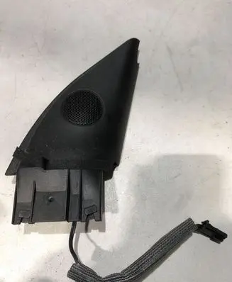 Volkswagen PASSAT B5.5 Front door high frequency speaker 3B0837986