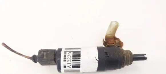 Audi A4 S4 B5 8D Headlight washer pump 3B7955681 00101612V