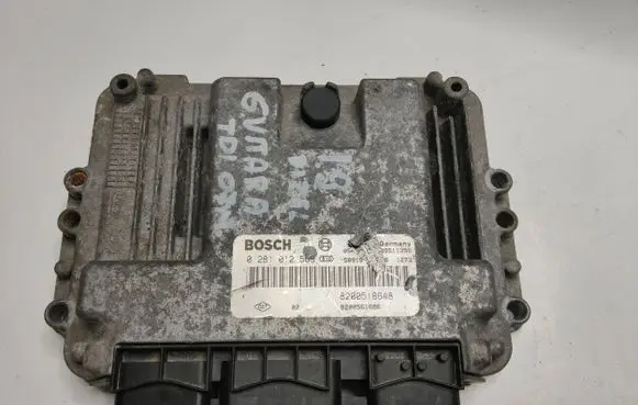 Suzuki Grand Vitara II Engine control unit/module 8200634611 8200518648 0281012657