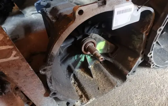 Hyundai Galloper Manual 5 speed gearbox