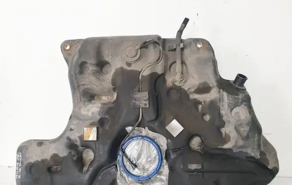 Toyota Auris 150 Fuel tank 77100-02540 02540
