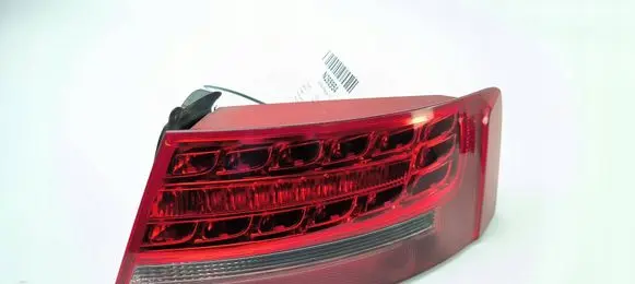 Audi A5 8T 8F Rear/tail lights 8T0945096D