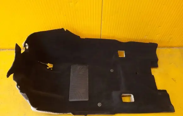 Mercedes-Benz GLE W167 Interior carpet 