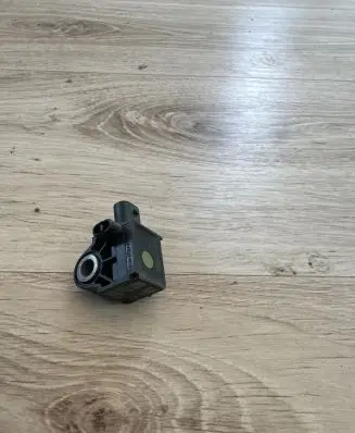 Mercedes-Benz S W222 Airbag deployment crash/impact sensor A2229051400