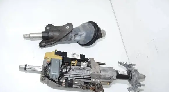 BMW X5 E70 Steering wheel axle 6786253 6864137 32306786253