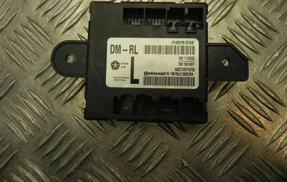 Maserati Ghibli Door control unit/module 68376187AB