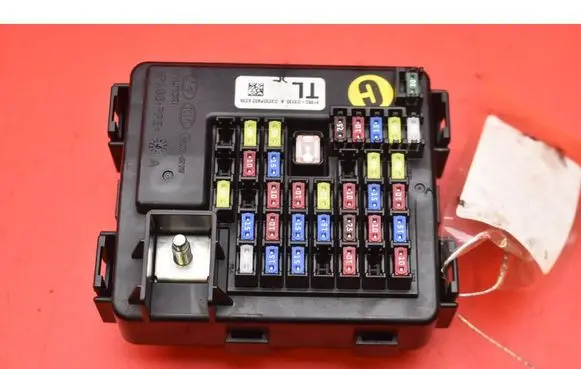 Hyundai Tucson JM Fuse box set 91950-D3230