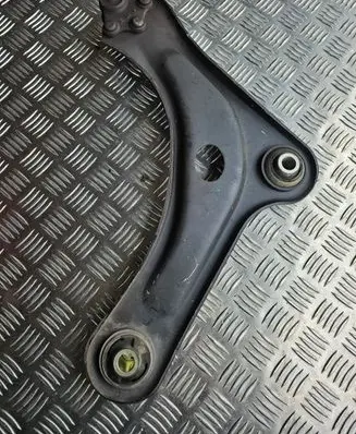Peugeot 2008 I Front lower control arm/wishbone 9678716980