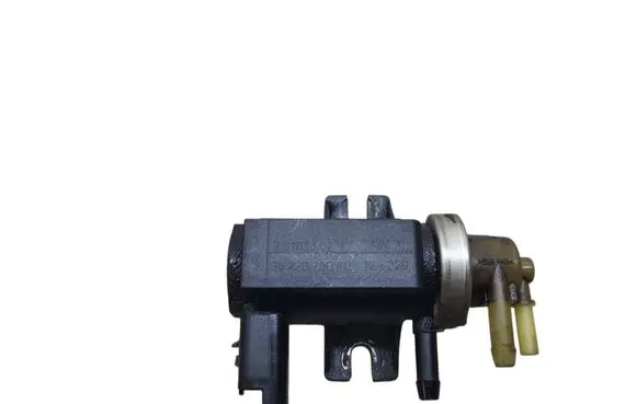 Volvo V60 Turbo solenoid valve 70163302