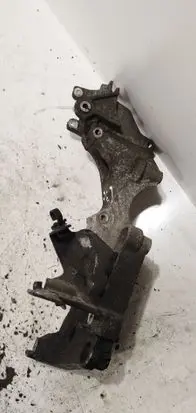Jeep Patriot Generator/alternator bracket 03G903143
