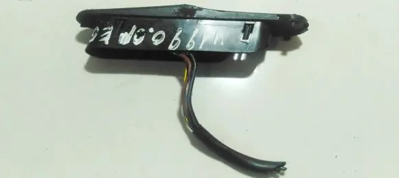 Opel Omega B1 Air conditioning (A/C) switch 90460446