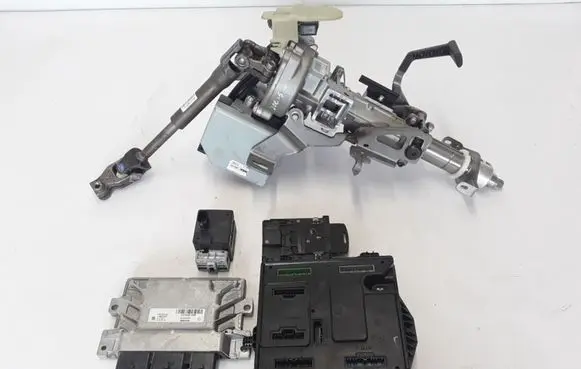 Engine ECU kit and lock set