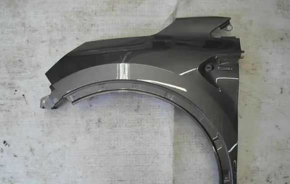 Renault Captur II Fender 631015069R