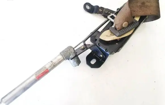 Volvo S80 Front seatbelt 9476737