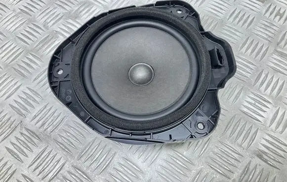 Audi A3 S3 8V Rear door speaker 8V0035411D