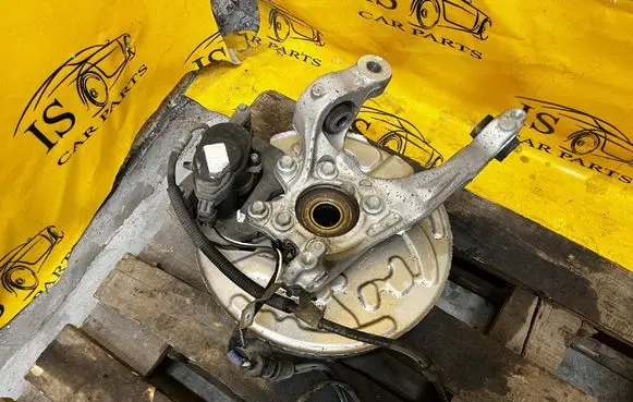 Ford Explorer VI Rear wheel hub spindle/knuckle LB5C5B758AB L1MC2D250AE