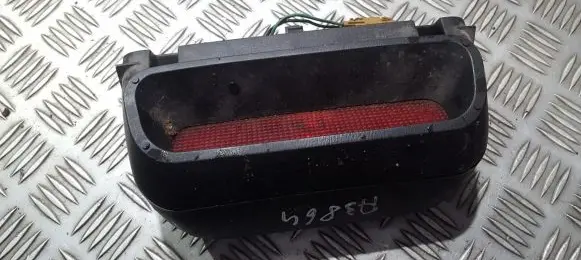 Nissan Almera Third/center stoplight