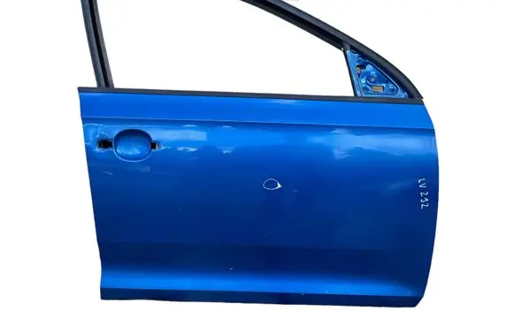 Seat Toledo IV (NH) Front door 5JA831312