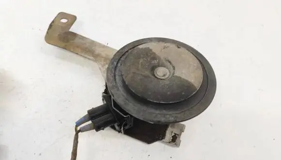Volkswagen Golf IV Horn signal