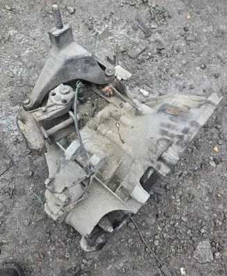 Ford Mondeo Mk III Manual 5 speed gearbox 1S7R7F096