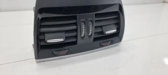 BMW X5 F15 Rear air vent grill 925201306