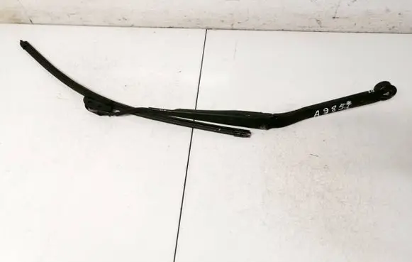 Lexus GS 300 350 430 450H Front wiper blade arm