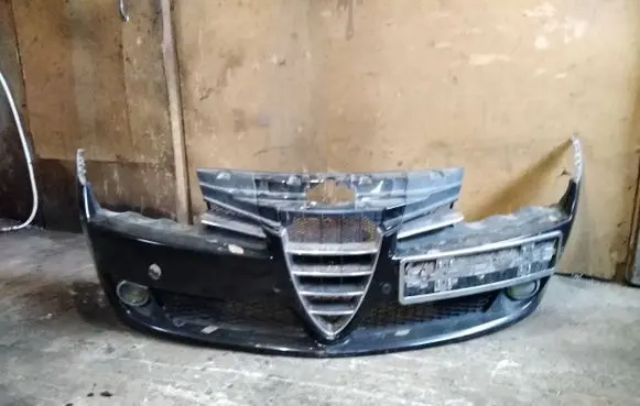 Alfa Romeo 159 Front bumper