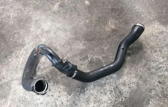 Opel Mokka X Intercooler hose/pipe 55568175 0281006077