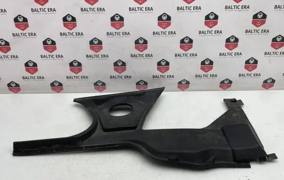 Audi A8 S8 D3 4E Wiper trim 4E1819447
