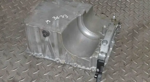 Ford Focus Oil sump CM5G6675FC
