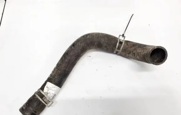 Mitsubishi Pajero Sport I Engine coolant pipe/hose