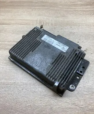 Renault Laguna I Engine control unit/module ECU 7700863477 S113717205D