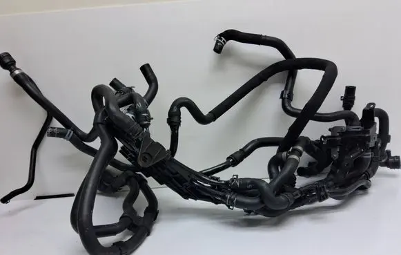 Audi Q4 e-tron Electric car engine cooling hoses/pipes 1EA121055 1EA121621G 1EA121054