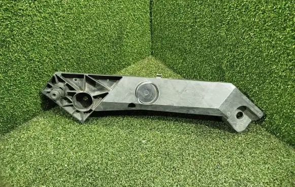Renault Trafic III (X82) Side radiator support slam panel 93868911