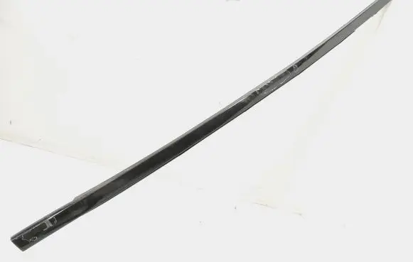 Polestar 2 Rubber seal front door window/glass 32372531