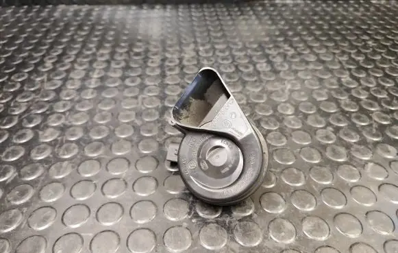 Audi A8 S8 D4 4H Horn signal 4H0951223B