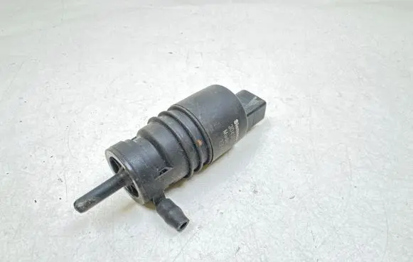 Honda Civic Windscreen/windshield washer pump 3043126