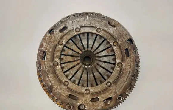 Volkswagen Golf VII Clutch set kit 03C141025C 03C105273K 03C141031D