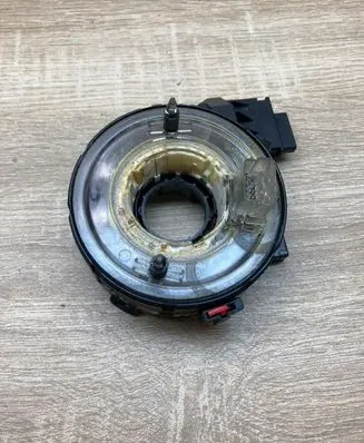 Skoda Octavia Mk2 (1Z) Airbag slip ring squib (SRS ring) 1K0959653C