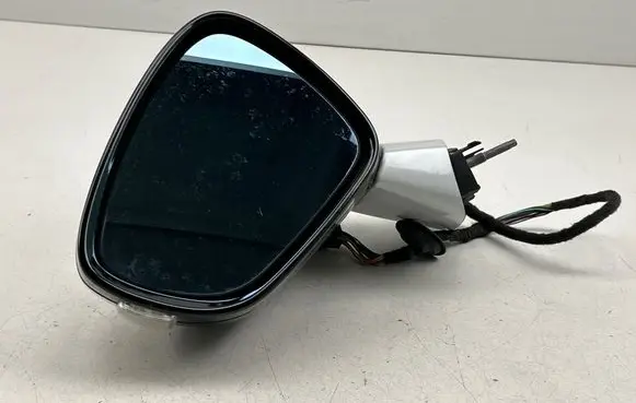 Citroen DS5 Front door electric wing mirror E20210077 03110132 E2020132